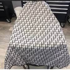 barber cape Dior